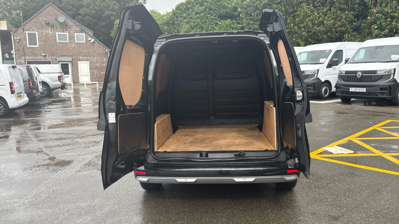 Nissan Townstar L1 Petrol 1.3 Tekna Van